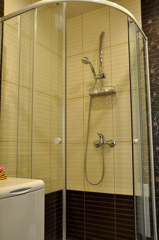Apartments Lesi Ukrainki 25 Lviv Exterior photo